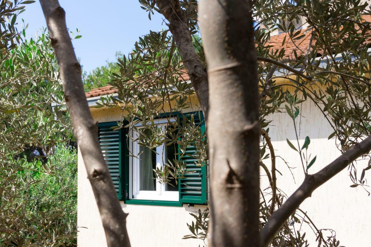 Holiday Home Laurea 수페타르 외부 사진